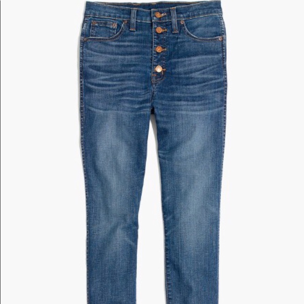 Madewell 10”High Rise Jeans/ Chewed hem edition